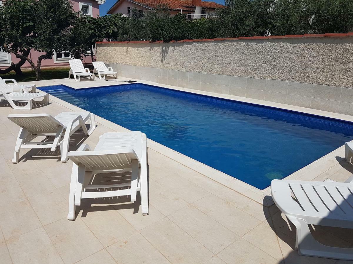 Vacation House "Viola" Fazana Exterior photo
